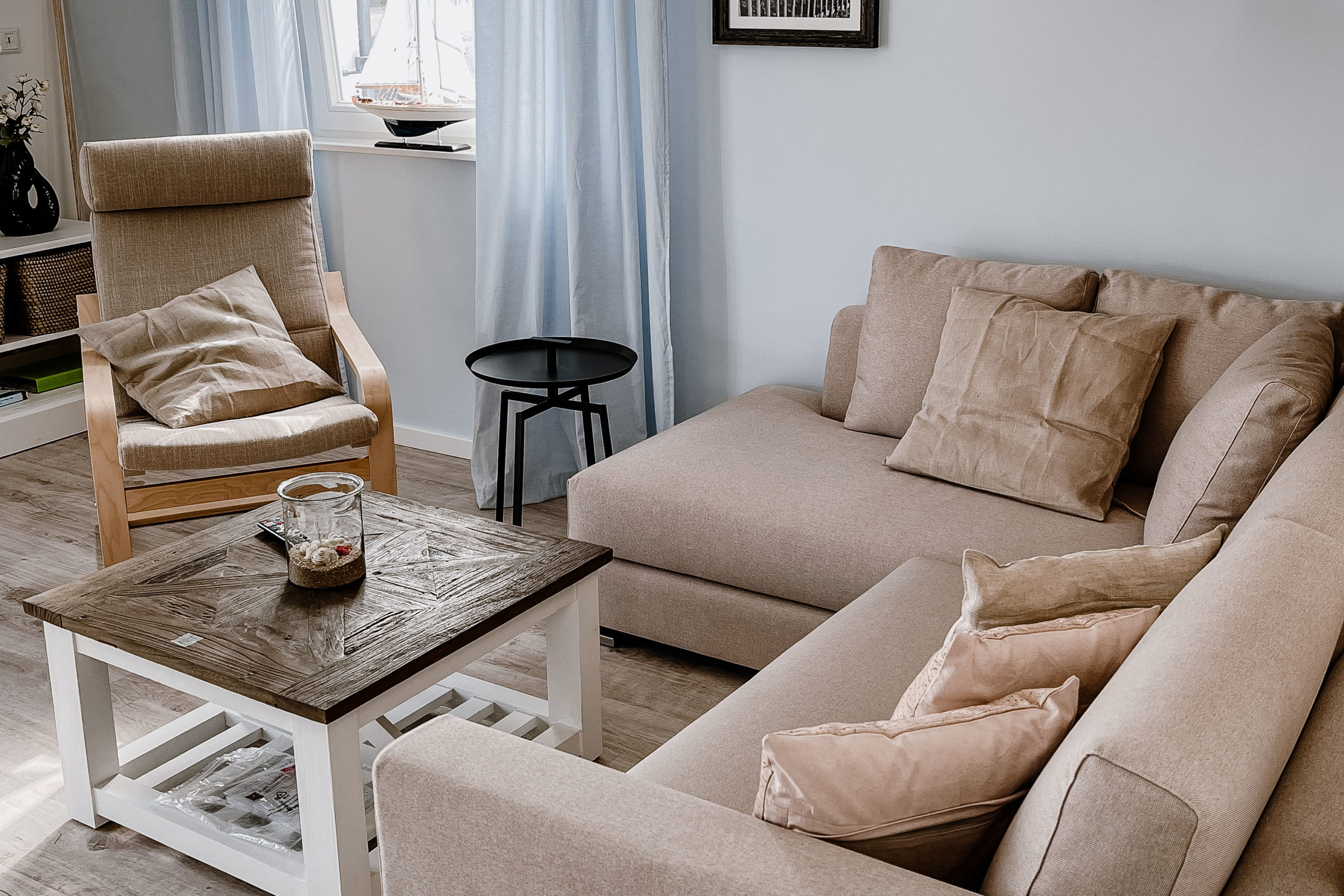 Ferienhaus-Zierow-Seekrabbe-Sitzecke